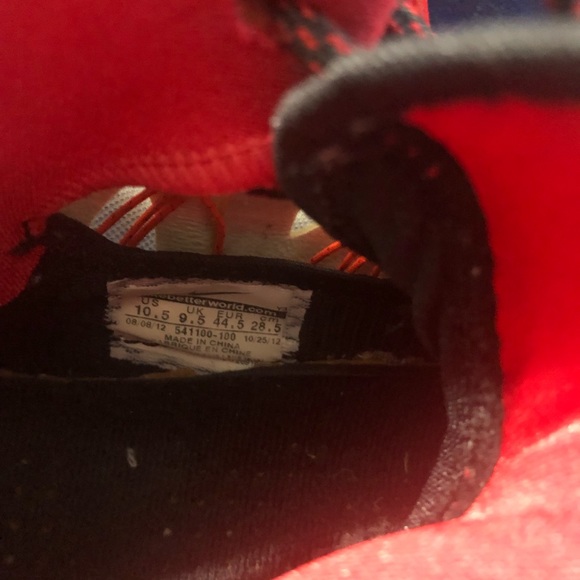 Nike Basketball leather Shoes - Picture 3 of 3